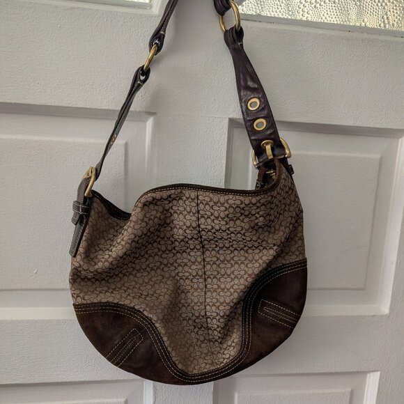 Coach Vintage Soho Signature Hobo Bag - Picture 3 of 13
